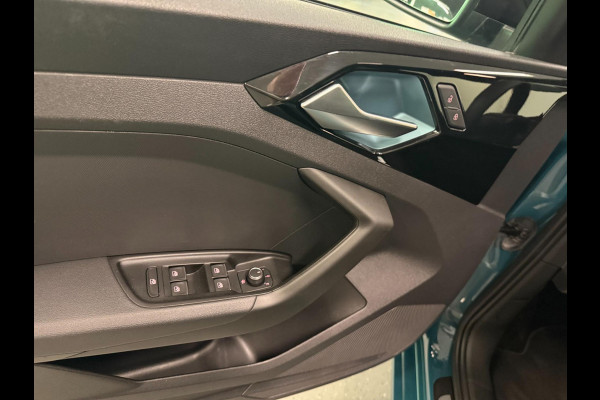 Audi A1 Sportback 35 TFSI Pro Line 150PK BLACK-LINE V-COCKPIT/CARPLAY/DAB/ECC/PDC/LED/CRUISE///