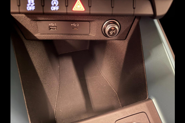Audi A1 Sportback 35 TFSI Pro Line 150PK BLACK-LINE V-COCKPIT/CARPLAY/DAB/ECC/PDC/LED/CRUISE///