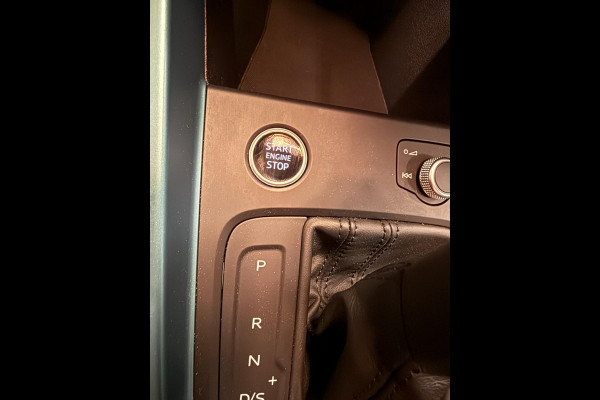 Audi A1 Sportback 35 TFSI Pro Line 150PK BLACK-LINE V-COCKPIT/CARPLAY/DAB/ECC/PDC/LED/CRUISE///