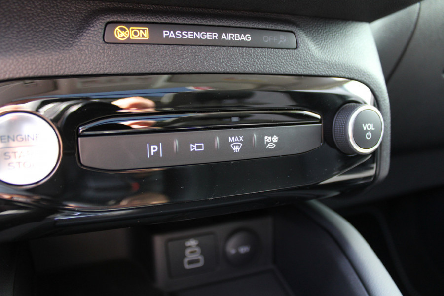 Ford Kuga 2.5 PHEV Active X Nieuw Voorraad | Trekhaak | Winterpakket | Technology pack | BLIS | Navigatie | Head-up