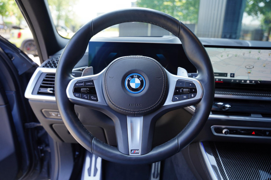 BMW X5 X-Drive 50 E M Pakket Individual Panoramadak Sky Lounge