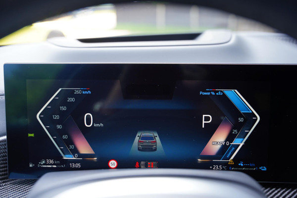 BMW X5 X-Drive 50 E M Pakket Individual Panoramadak Sky Lounge