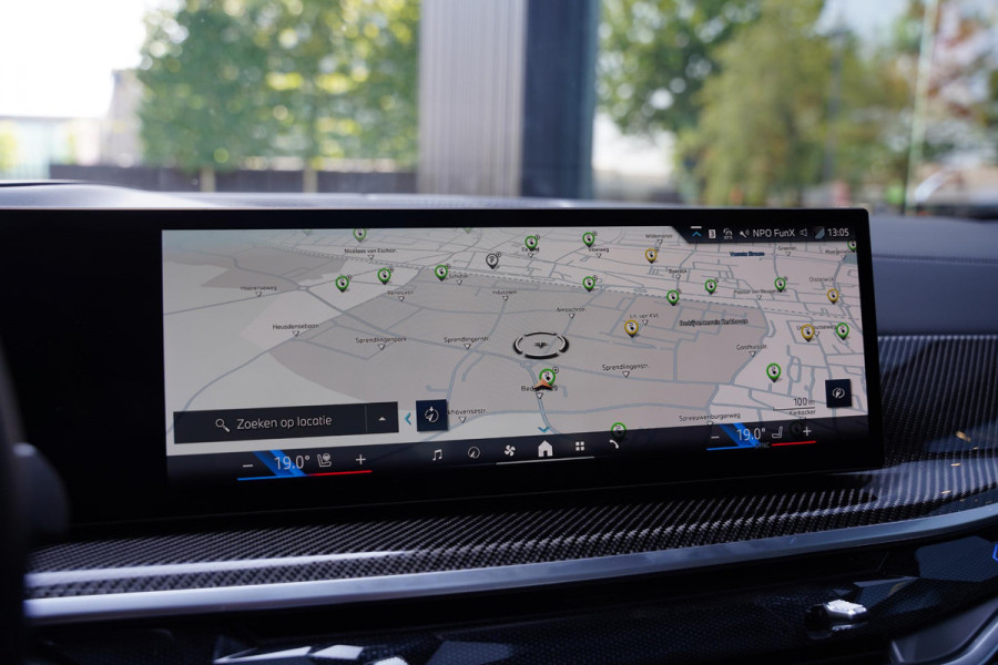 BMW X5 X-Drive 50 E M Pakket Individual Panoramadak Sky Lounge