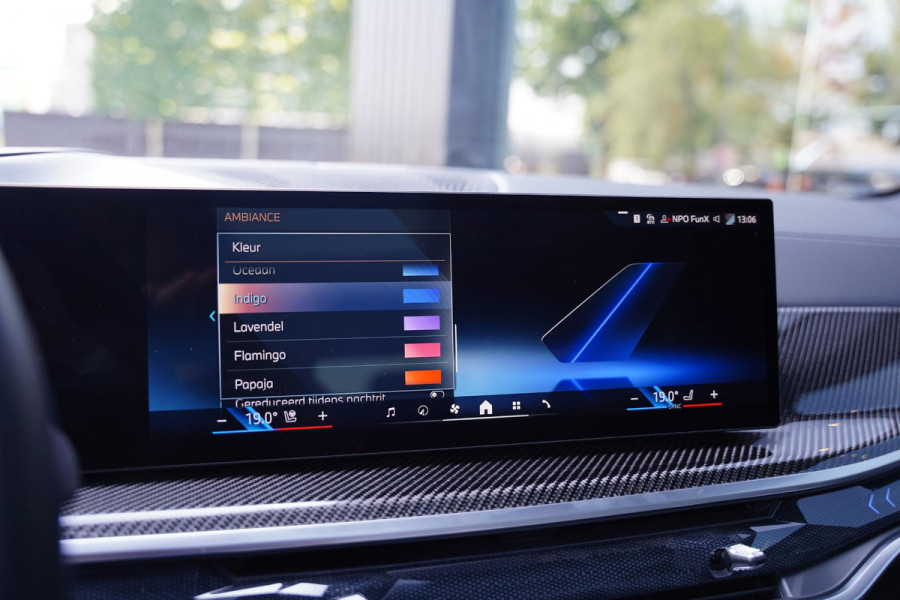BMW X5 X-Drive 50 E M Pakket Individual Panoramadak Sky Lounge