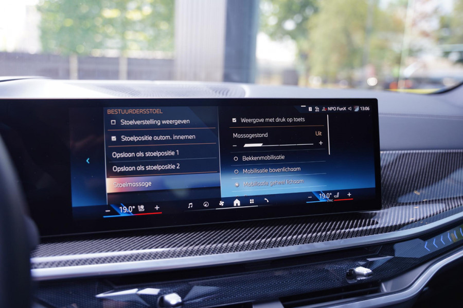 BMW X5 X-Drive 50 E M Pakket Individual Panoramadak Sky Lounge