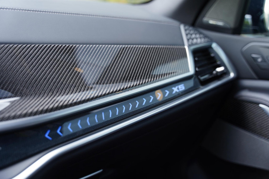 BMW X5 X-Drive 50 E M Pakket Individual Panoramadak Sky Lounge