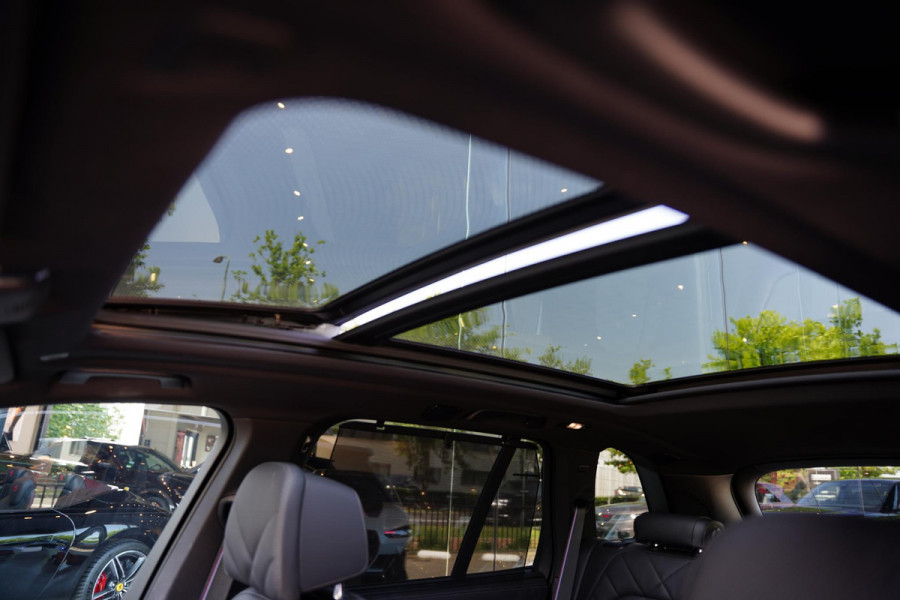 BMW X5 X-Drive 50 E M Pakket Individual Panoramadak Sky Lounge