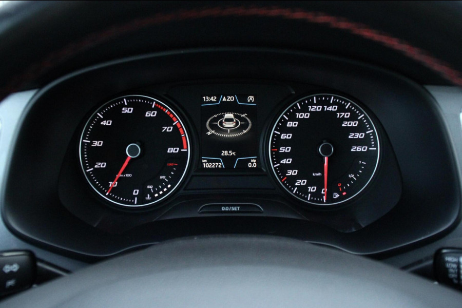 Seat Leon 1.4 TSI FR Sport Edition |Pano-dak | CarPlay |Cruise | Stoelverwarming | LED | PDC | Seat sound |