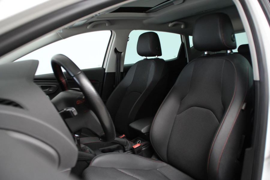 Seat Leon 1.4 TSI FR Sport Edition |Pano-dak | CarPlay |Cruise | Stoelverwarming | LED | PDC | Seat sound |