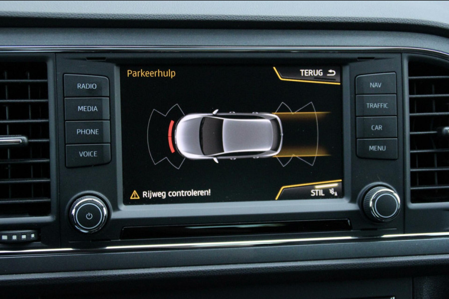 Seat Leon 1.4 TSI FR Sport Edition |Pano-dak | CarPlay |Cruise | Stoelverwarming | LED | PDC | Seat sound |