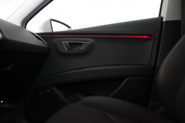 Seat Leon 1.4 TSI FR Sport Edition |Pano-dak | CarPlay |Cruise | Stoelverwarming | LED | PDC | Seat sound |