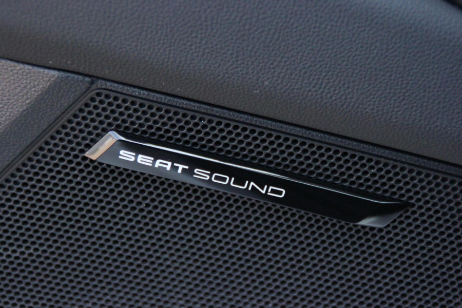 Seat Leon 1.4 TSI FR Sport Edition |Pano-dak | CarPlay |Cruise | Stoelverwarming | LED | PDC | Seat sound |
