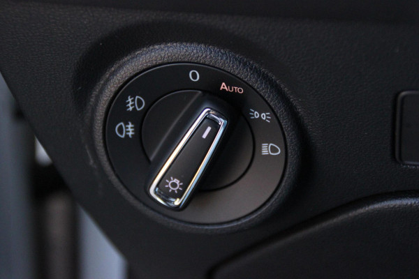 Seat Leon 1.4 TSI FR Sport Edition |Pano-dak | CarPlay |Cruise | Stoelverwarming | LED | PDC | Seat sound |