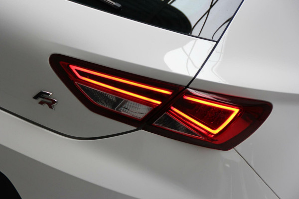 Seat Leon 1.4 TSI FR Sport Edition |Pano-dak | CarPlay |Cruise | Stoelverwarming | LED | PDC | Seat sound |