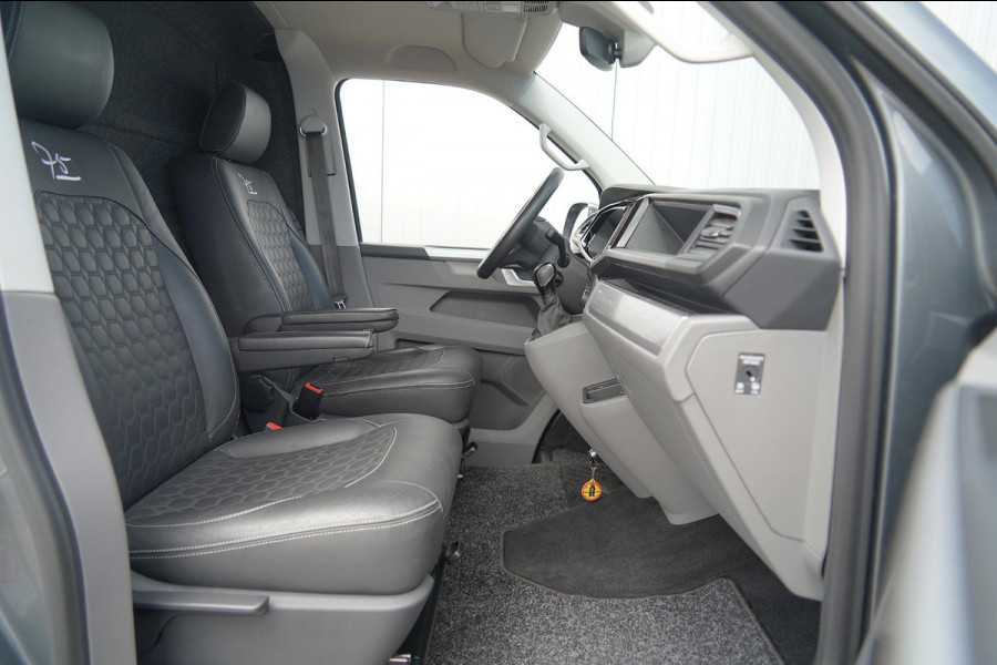 Volkswagen Transporter 2.0 TDI L2H3 32 Bulli / 16dkm NAP / Bilstein / 20" LMV / Camera / Navigatie / Elek. Klep