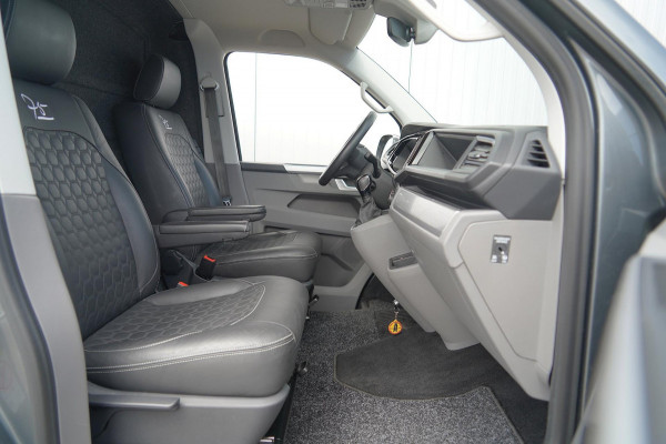 Volkswagen Transporter 2.0 TDI L2H3 32 Bulli / 16dkm NAP / Bilstein / 20" LMV / Camera / Navigatie / Elek. Klep