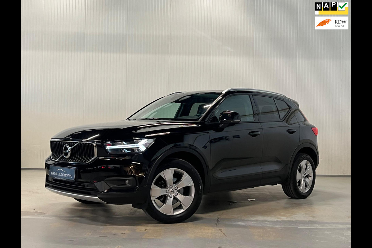 Volvo XC40 1.5 T3 R-Design Volvo XC40 1.5 T3 R-Design
