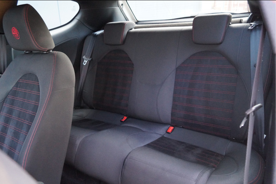 Alfa Romeo MiTo TwinAir Turbo 100 Urban│17'' velgen│PDC│Navi│Clima│Cruise