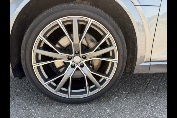 Audi e-tron 55 quattro advanced 95 kWh ** Panodak ** B&O ** Trekhaak