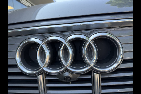 Audi e-tron 55 quattro advanced 95 kWh ** Panodak ** B&O ** Trekhaak