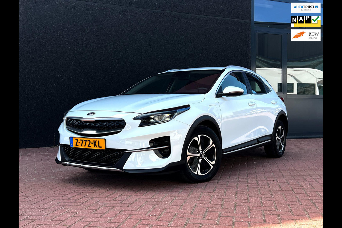 Kia Xceed 1.6 GDi PHEV DynamicPlusLine lane dep_Cam_stuurverw Kia Xceed 1.6 GDi PHEV DynamicPlusLine lane dep_Cam_stuurverw