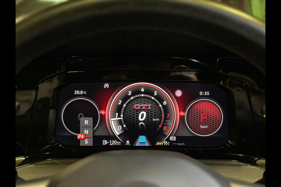 Volkswagen Golf 2.0 TSI GTI|PANO|BOMVOL!