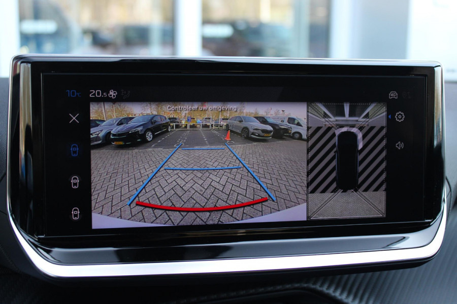 Peugeot 2008 1.2 Hybrid 136PK AUTOMAAT ALLURE *TREKHAAK* | NIEUWE AUTO! | CAMERA VOOR + ACHTER | KEYLESS ENTRY/START | PARKEERSENSOREN VOOR + ACHTER | DODEHOEK DETECTIE | 17" LICHTMETALEN VELGEN | ADAPTIVE CRUISE CONTROL | CLIMATE CONTROL | STOEL VERWARMING | DRAADLOZE APPLE CARPLAY/ANDROID AUTO |