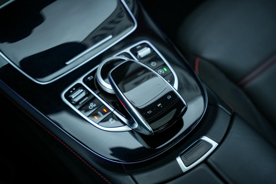 Mercedes-Benz E-Klasse AMG 43 4Matic BRABUS Panoramadak Burmester 3D Widescreen HUD 20''LM