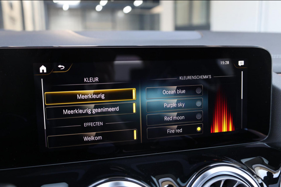 Mercedes-Benz GLA AMG 45 4MATIC+ MULTIBEAM/VIRTUAL/SFEER/PANO/LEER+S.VERWARMING+VERKOELING/LMV 20"/CAM/ACC/12 MND GARANTIE!