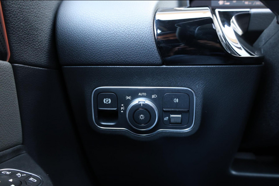 Mercedes-Benz GLA AMG 45 4MATIC+ MULTIBEAM/VIRTUAL/SFEER/PANO/LEER+S.VERWARMING+VERKOELING/LMV 20"/CAM/ACC/12 MND GARANTIE!