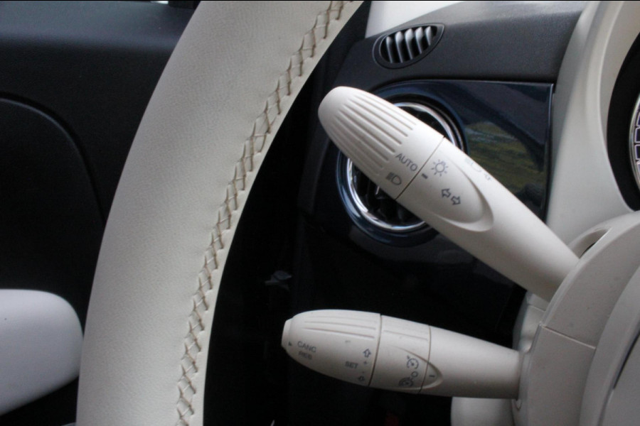 Fiat 500 1.0 Hybrid RED