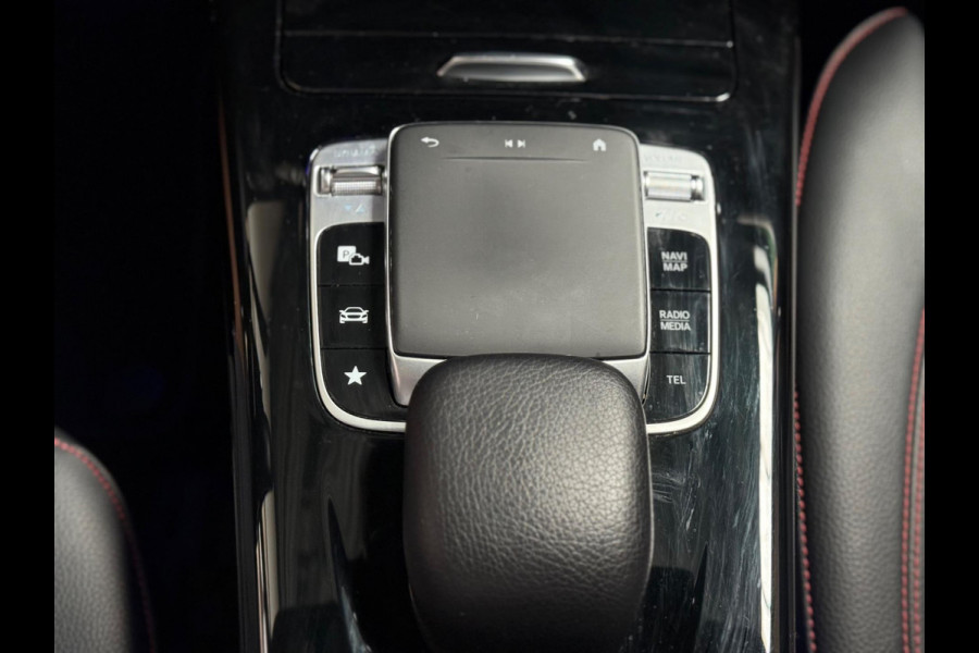 Mercedes-Benz CLA-Klasse Shooting Brake 200 Business Solution Progressive | Pano | Sfeerverlichting | 19 inch | Side assist | Came