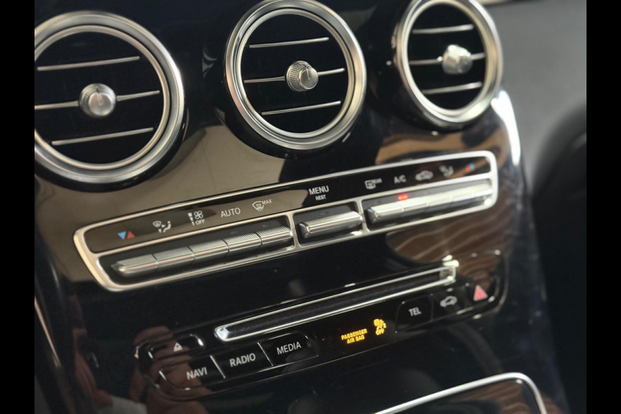 Mercedes-Benz GLC AMG 63 S 4MATIC+ | Pano | Keramisch | stoel- verwarming/verkoeling | Carbon | Trekhaak | ACC