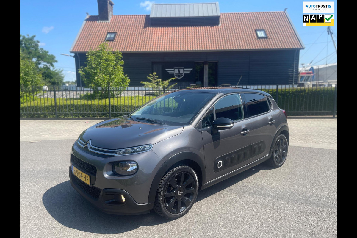 Citroën C3 1.2 PureTech Airco/Ecc Panoramadak Navigatie 17''LM Velgen Citroën C3 1.2 PureTech Airco/Ecc Panoramadak Navigatie 17''LM Velgen