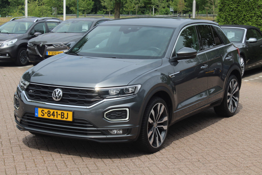 Volkswagen T-Roc 1.5 TSI Sport Business 3x R-Line / Camera / Virtual Cockpit / Navigatie / 19'' / Keyless / Stoelverwarming / ACC