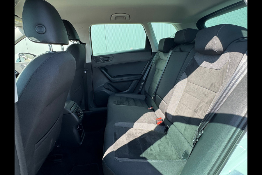 Seat Ateca 1.0 EcoTSI Style * AppleCarPlay * Cruise * PDC * Trekhaak *