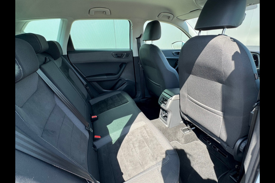 Seat Ateca 1.0 EcoTSI Style * AppleCarPlay * Cruise * PDC * Trekhaak *