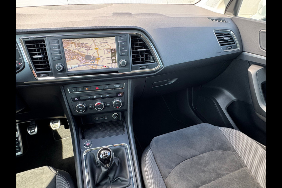 Seat Ateca 1.0 EcoTSI Style * AppleCarPlay * Cruise * PDC * Trekhaak *