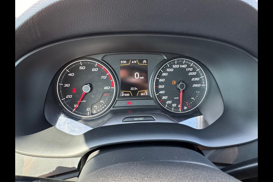 Seat Ateca 1.0 EcoTSI Style * AppleCarPlay * Cruise * PDC * Trekhaak *