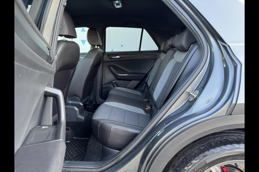 Volkswagen T-Roc 1.5 TSI 150pk 3 x R-Line DSG ACC Camera LaneAsist CarPlay Sportmodus 18 ich Sportvelg