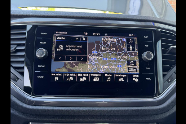 Volkswagen T-Roc 1.5 TSI 150pk 3 x R-Line DSG ACC Camera LaneAsist CarPlay Sportmodus 18 ich Sportvelg