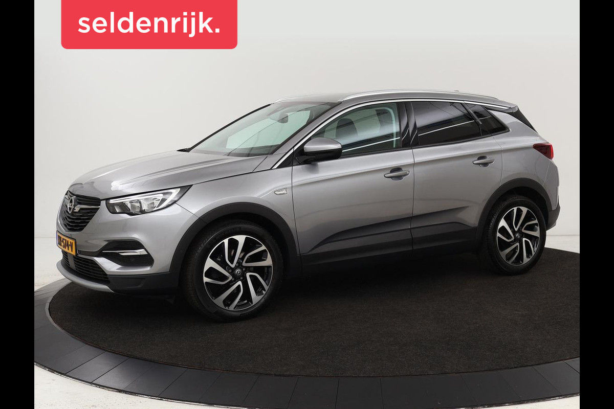 Opel Grandland X 1.2 Turbo Business Executive | Cruise control | Afneembare trekhaak | DAB | Elektrische achterklep | Carplay | Keyless Opel Grandland X 1.2 Turbo Business Executive | Cruise control | Afneembare trekhaak | DAB | Elektrische achterklep | Carplay | Keyless
