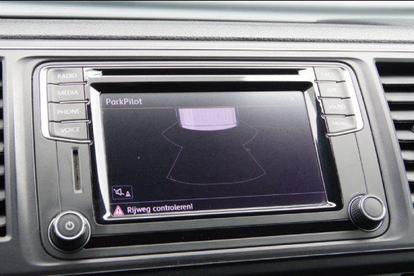 Volkswagen Transporter 2.0 TDI 150PK, L2, 2X SCHUIFDEUR, ADAPT. CRUISE, APPLE CARPLAY, SCHUIFDEUR LINKS, STOELVERWARMING, PARKEERSENSOREN,