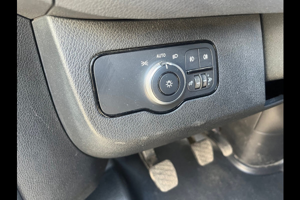 Mercedes-Benz Sprinter 317 1.9 CDI L2H2 360 Camera, Navigatie, Carplay , Stoelverwarming, Geveerde stoel