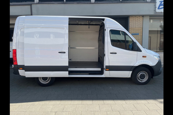 Mercedes-Benz Sprinter 317 1.9 CDI L2H2 360 Camera, Navigatie, Carplay , Stoelverwarming, Geveerde stoel