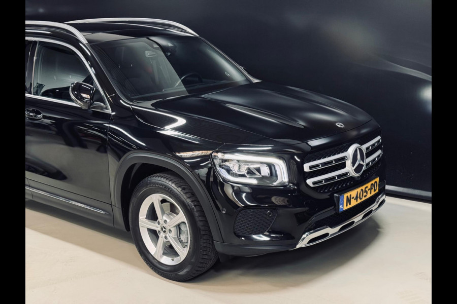 Mercedes-Benz Glb 200 Premium Plus, Pano, Widescreen, Ambiënte Light, 360 Cam, Voll Led, Cruise, Multistuur, Voll Onderhoud