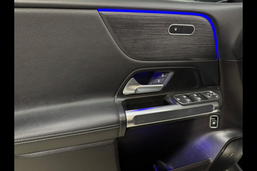Mercedes-Benz Glb 200 Premium Plus, Pano, Widescreen, Ambiënte Light, 360 Cam, Voll Led, Cruise, Multistuur, Voll Onderhoud