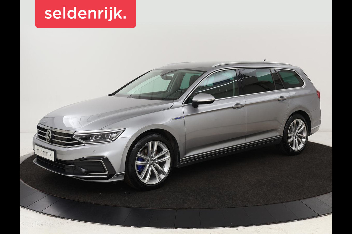 Volkswagen Passat 1.4 TSI PHEV GTE Business | Adaptive cruise | Camera | Carplay | Stoelverwarming | Massage | Navigatie | Full LED Volkswagen Passat 1.4 TSI PHEV GTE Business | Adaptive cruise | Camera | Carplay | Stoelverwarming | Massage | Navigatie | Full LED