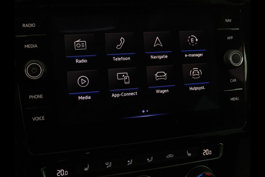 Volkswagen Passat 1.4 TSI PHEV GTE Business | Adaptive cruise | Camera | Carplay | Stoelverwarming | Massage | Navigatie | Full LED