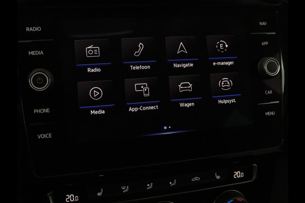 Volkswagen Passat 1.4 TSI PHEV GTE Business | Adaptive cruise | Camera | Carplay | Stoelverwarming | Massage | Navigatie | Full LED